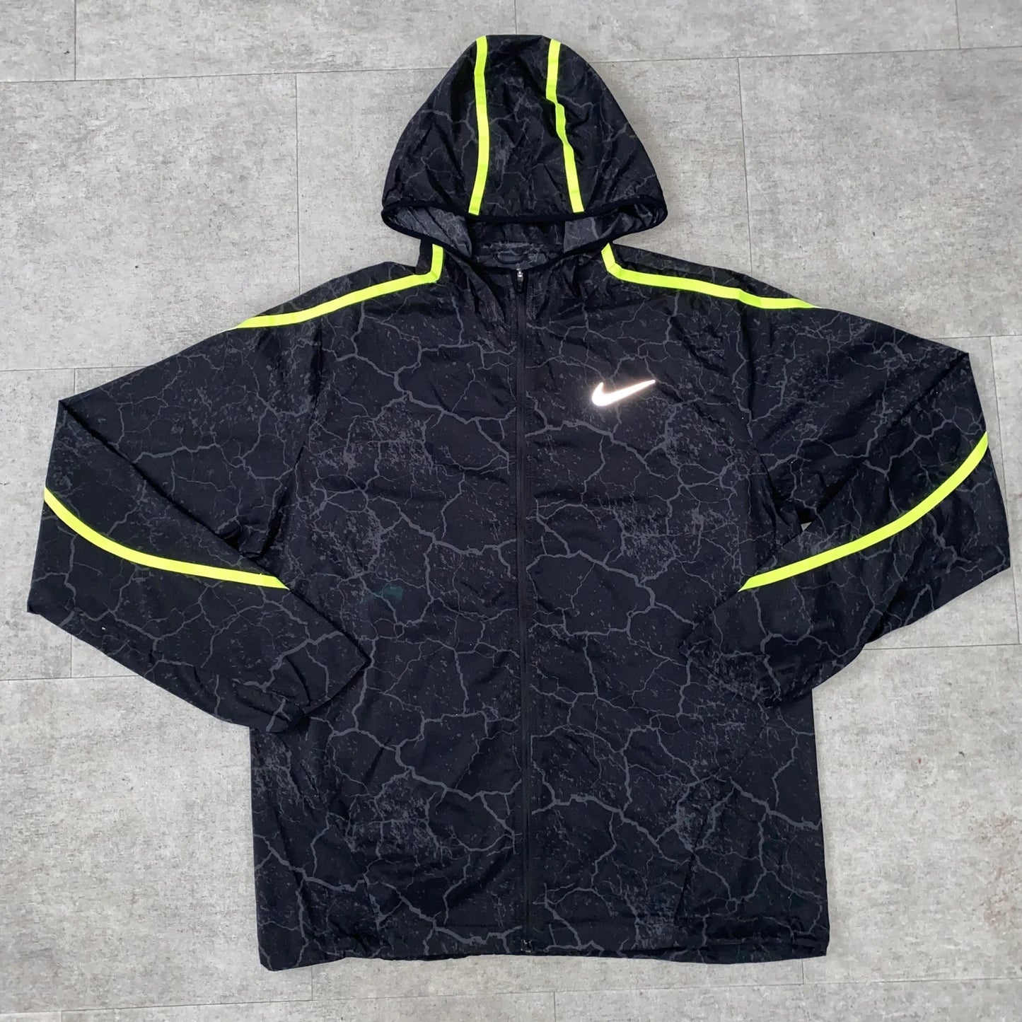 Nike lightning online bolt jacket